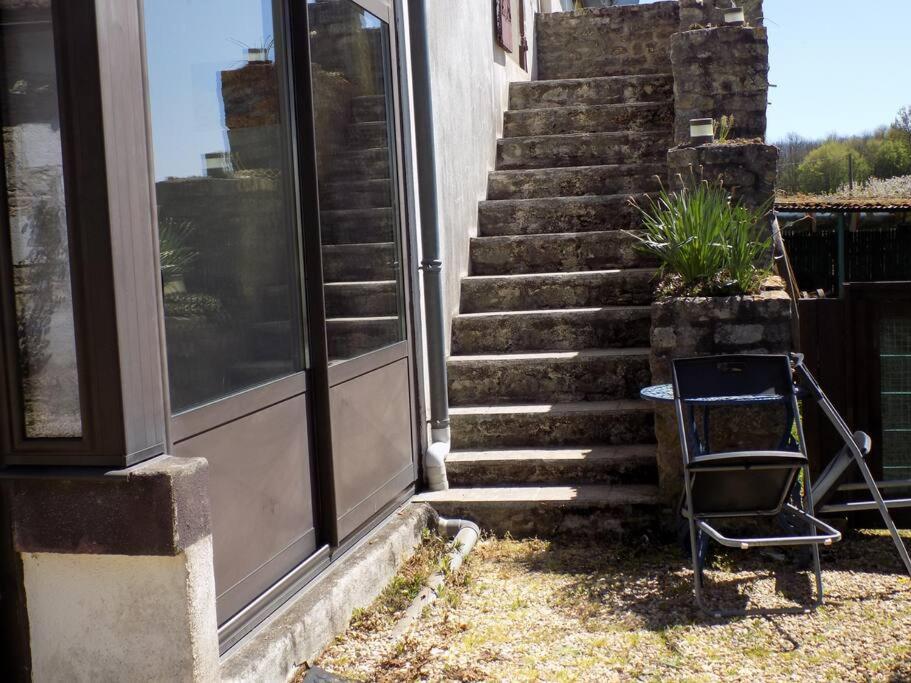 شقة Vue Du Jardin Les Adjots المظهر الخارجي الصورة
